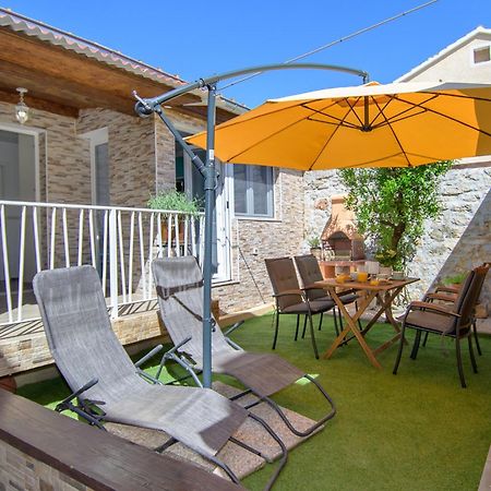 Apartman Dana Kastelir-Labinci Εξωτερικό φωτογραφία