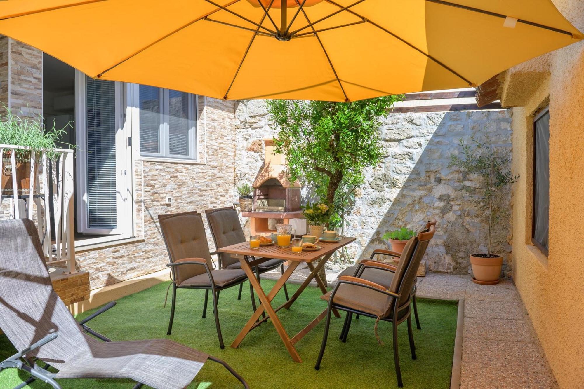Apartman Dana Kastelir-Labinci Εξωτερικό φωτογραφία